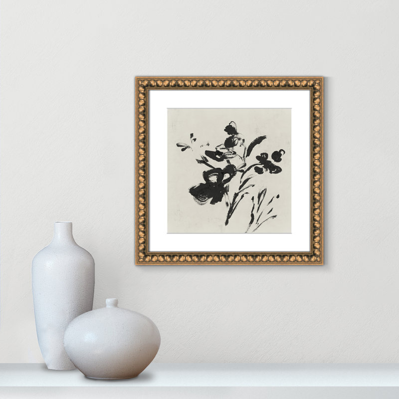 «Frony Black Florals II» par Isabelle Z - peinture encadrée, H 17 po x l 17 po, Perlé dorée