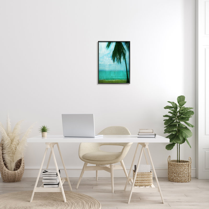 Tropical Coast Palm Tree Silhouette, Giclée encadrée noir minuit, H 20 po x l 16 po x P 1,5 po