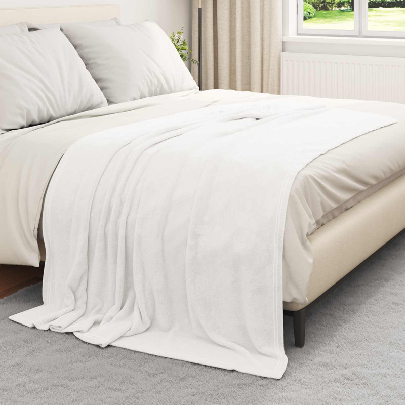 3-32 Throw Blanket, 200cm x 150cm, White