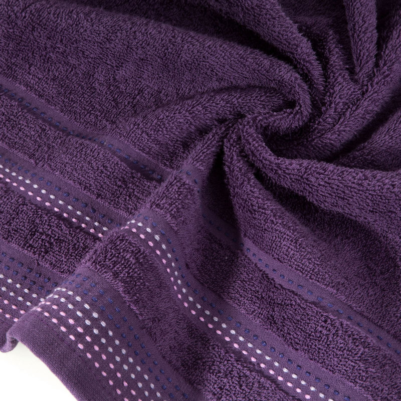 Itzael Midweight Jacquard Hand Towel, Grape