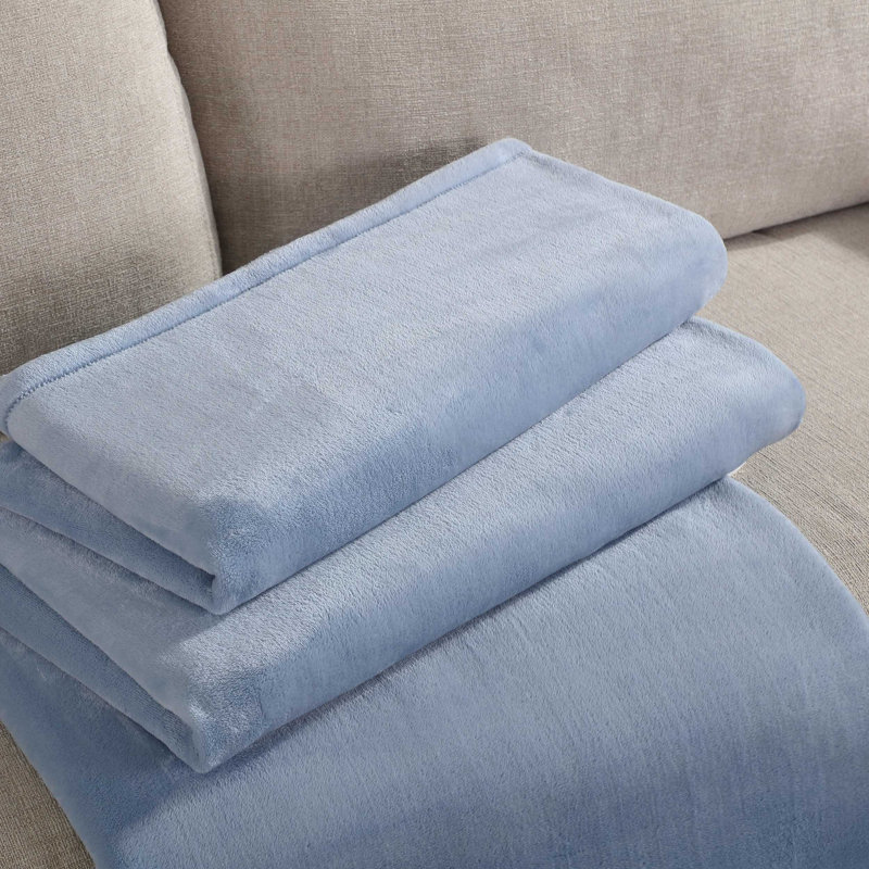 Calvin Klein Core Plush Solid Reversible Blanket, King, Blue