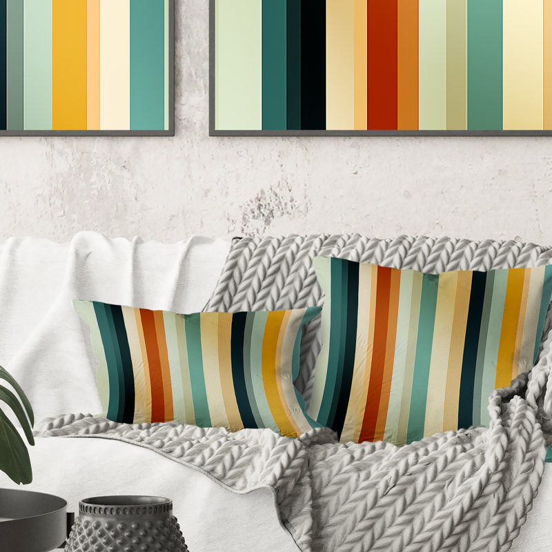 Coussin décoratif en polyester rayé beige et vert, H 18 po x l 18 po