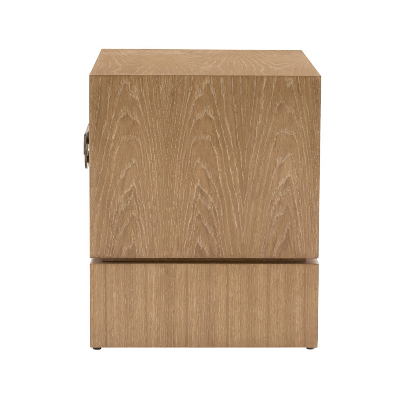 Kianna End Table