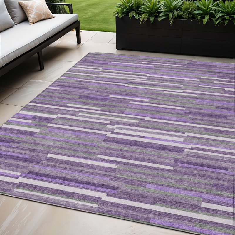 Tapis extérieur lavable rayé mauve et gris 5 pi x 8 pi