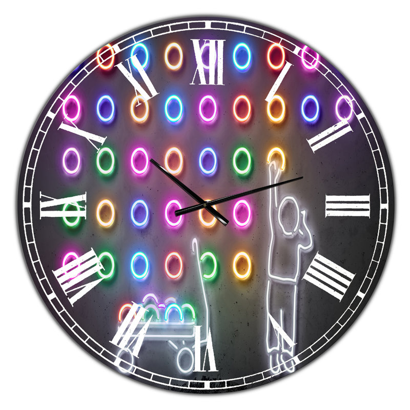 Garçon collectionnant des cercles au néon - Horloge murale moderne surdimensionnée, Moyen