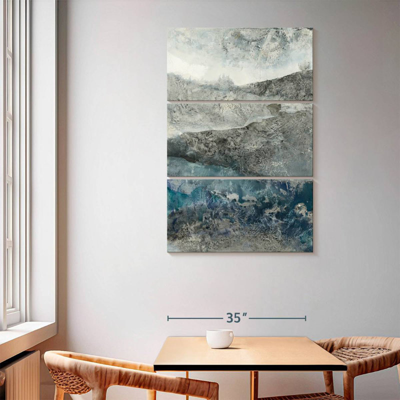 Avery Silver Hills, 65" H x 42" W