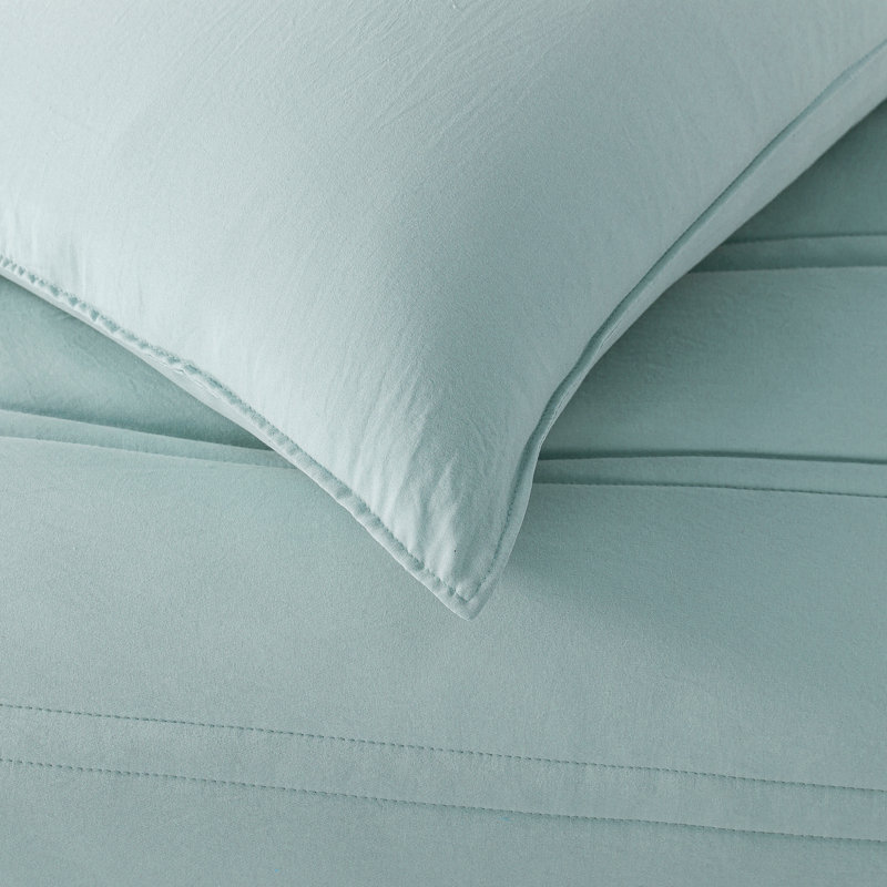 Channel Comforter Set, King Comforter + 2 King Shams, Light Blue