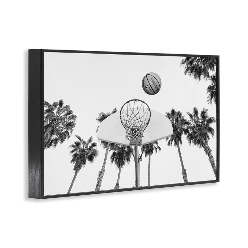 Panier de basketball avec palmiers, estampe numérique par Sissi et Seb, Giclée encadrée noir minuit, H 20 po x l 30 po