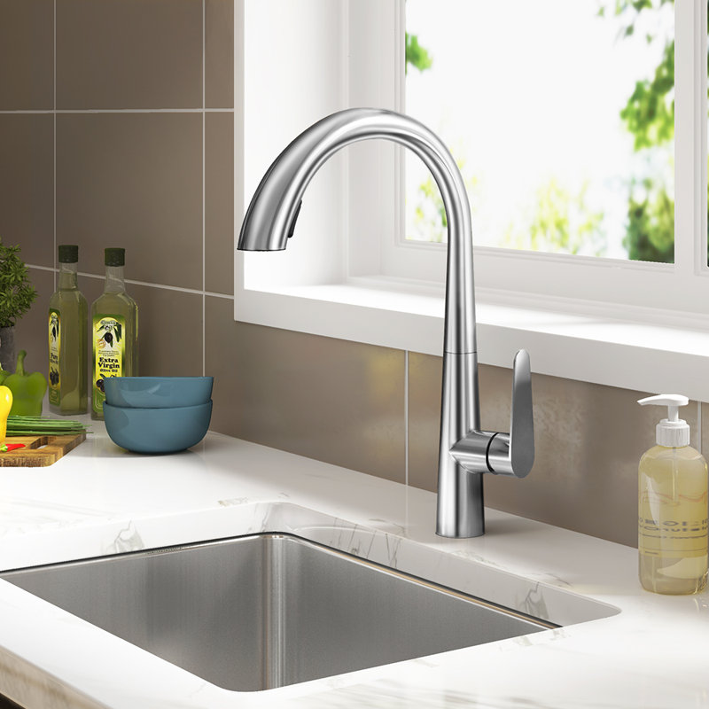 Robinet de cuisine rétractable à poignée simple avec accessoires