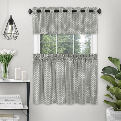 Marynell Ruffled Cafe Curtain