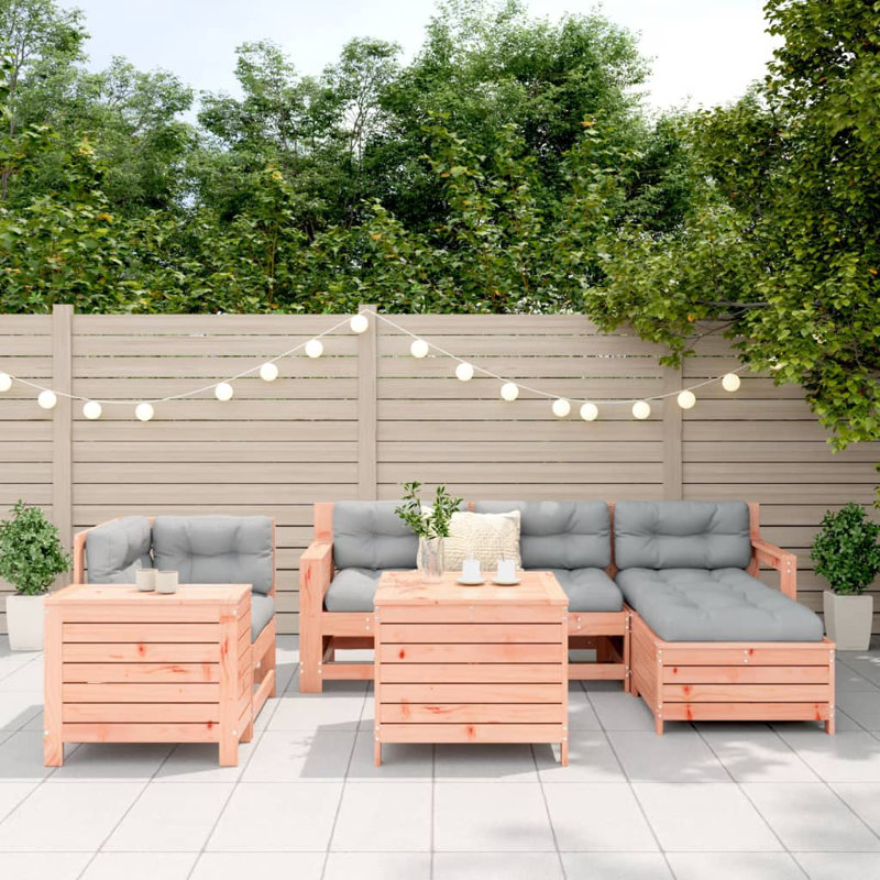 Wicker 4 - Person Garden Lounge Set