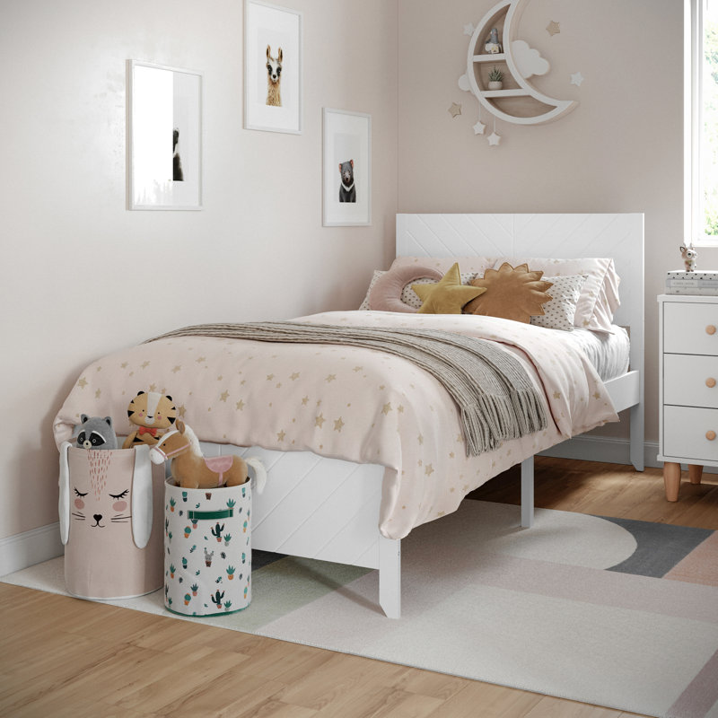Aurey Wood Platform Bed Frame With Chevron Headboard And Footboard - Slat Foundatidon, White, Twin