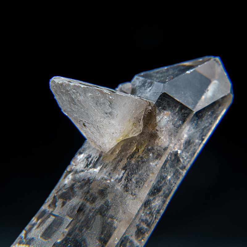 Genuine Clear Quartz Crystal Cluster Point from Brazil (3.2 Lbs)