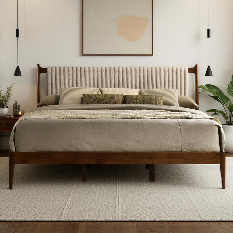 Lit plateforme en bois massif avec tête de lit tapissier Ava, Walnut, Très grand lit