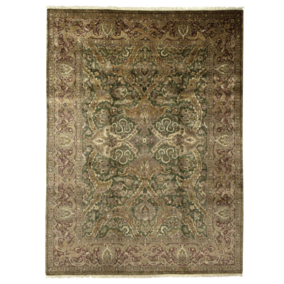 High-Quality Hand-Knotted Green And Red Area Rug