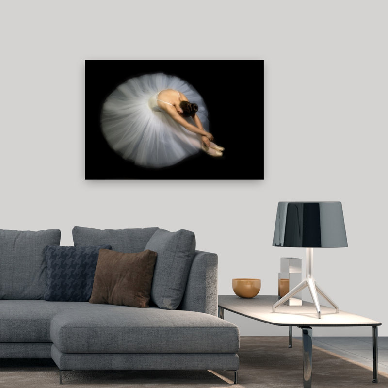 «Elegant Ballerina Pose Classic Elegant Serene», reproduction d'art murale, 32" H x 48" W