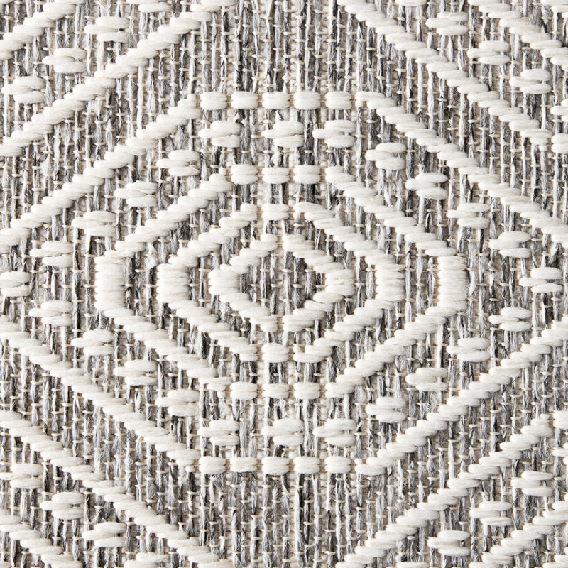NICOLE MILLER NEW YORK Corin Ogee Outdoor Area Rug, Rectangle 5'3" x 7'3"
