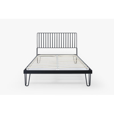 Ariss Bed