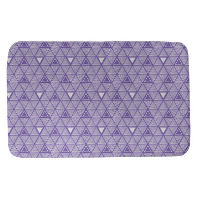 Tapis de bain géométrique à motif de triangles dessinés à la main