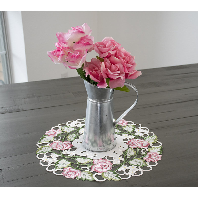Donzae Pink Rose Doily (15" Rd)