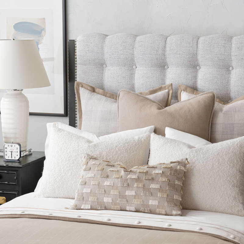 Kelso Lumbar Pillow Cover & Insert