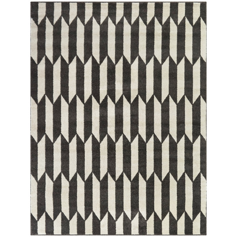 Geometric Indoor Rug, Rectangle 7'10" x 10'