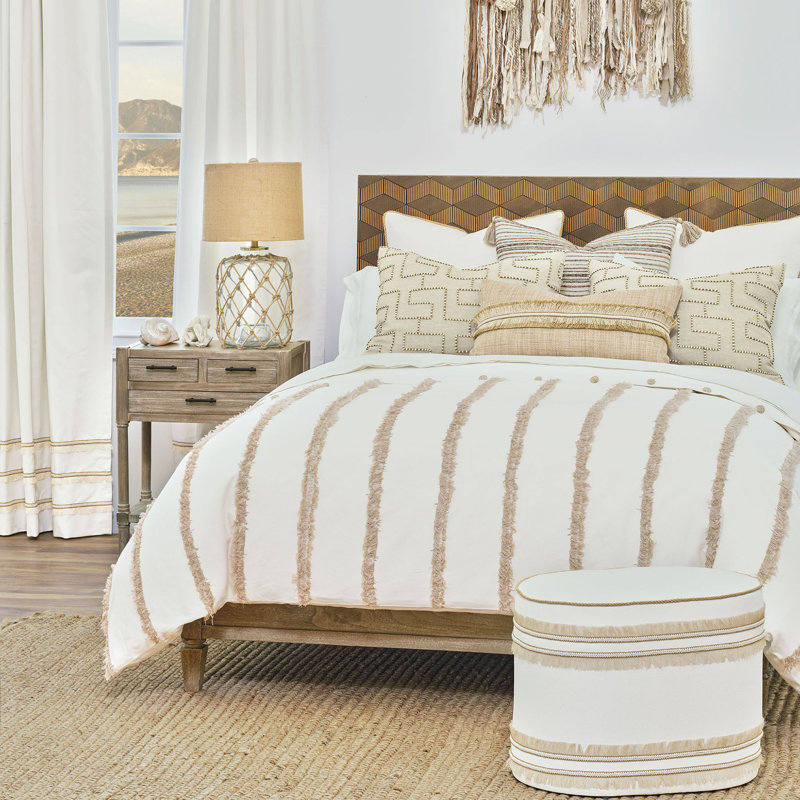 Wren Oval Ottoman