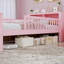 Lit simple avec support de tête de lit, deux tiroirs sous le lit, garde-corps à trois côtés pour la sûreté et la sécurité, rose-2014023821