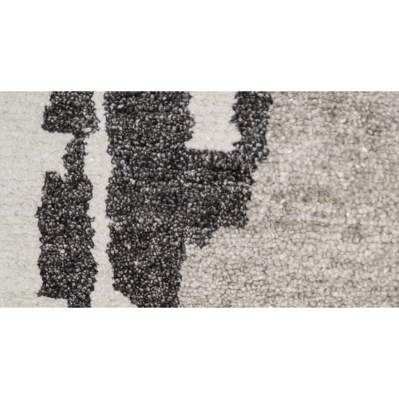Abstract Area Rug in Charcoal/Beige/White