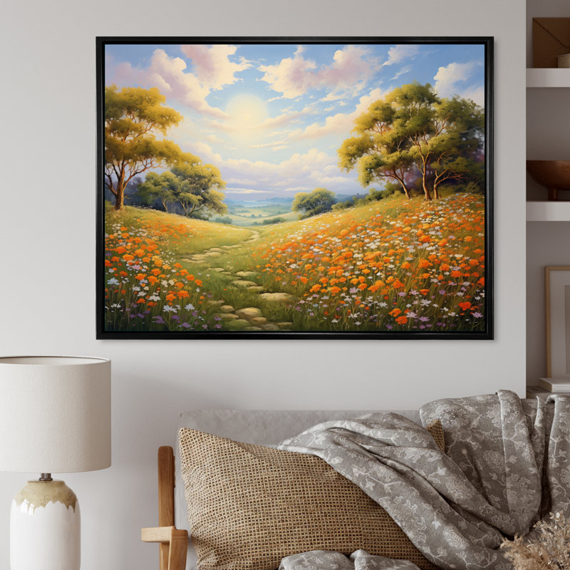Orange, orange, fleurs blanches, horizon doré, 12" H x 20" W, Cadre flottant noir