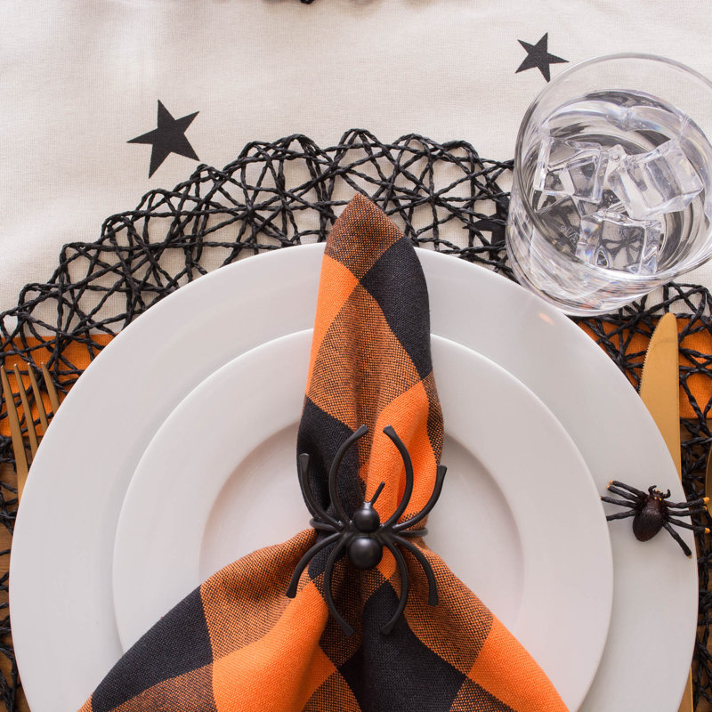 BLACK STARS PRINT TABLE RUNNER 14X108