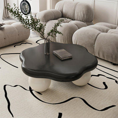 Table basse en forme de nuage de 35 pouces avec finition mate lisse, sécuritaire pour les enfants et les animaux de compagnie, conception polyvalente et durable