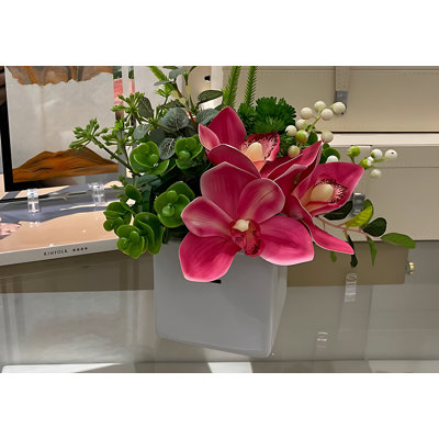 Mixed Assortment Arrangement