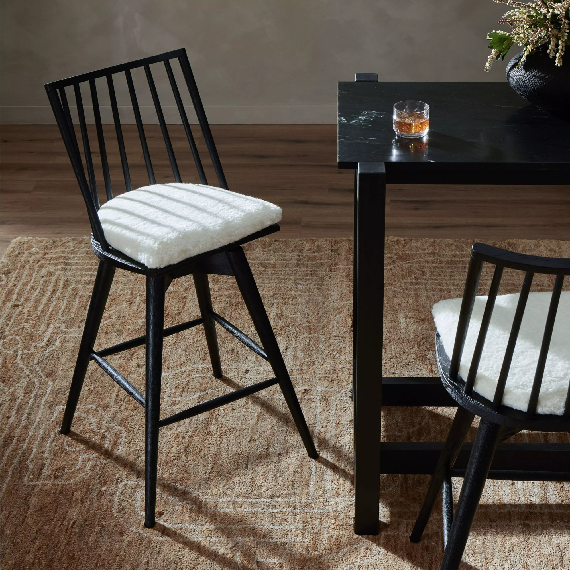 Daltrey Swivel Counter & Bar Stool, Bar Stool (30.29" Seat Height), Whiskey Saddle/Top Grain Leather