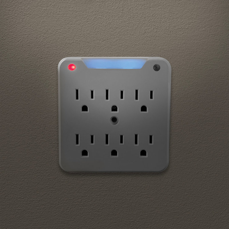 15 Tamper Resistant Duplex Outlet