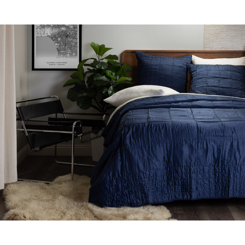Maddy Quilt Set, Queen Quilt + 2 Shams