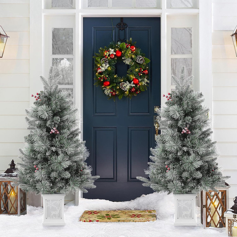 1097.3cm H Lighted Artificial Christmas Tree