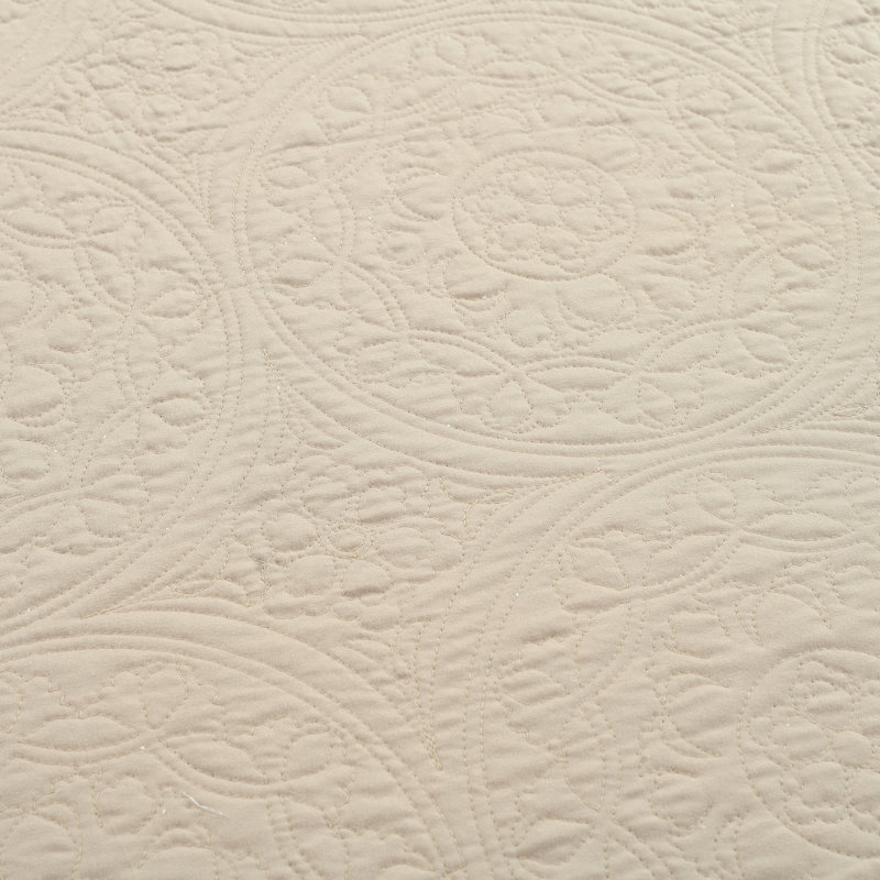Microfiber 3 Piece Coverlet / Bedspread Set, King Coverlet/Bedspread + 2 King Shams, Neutral