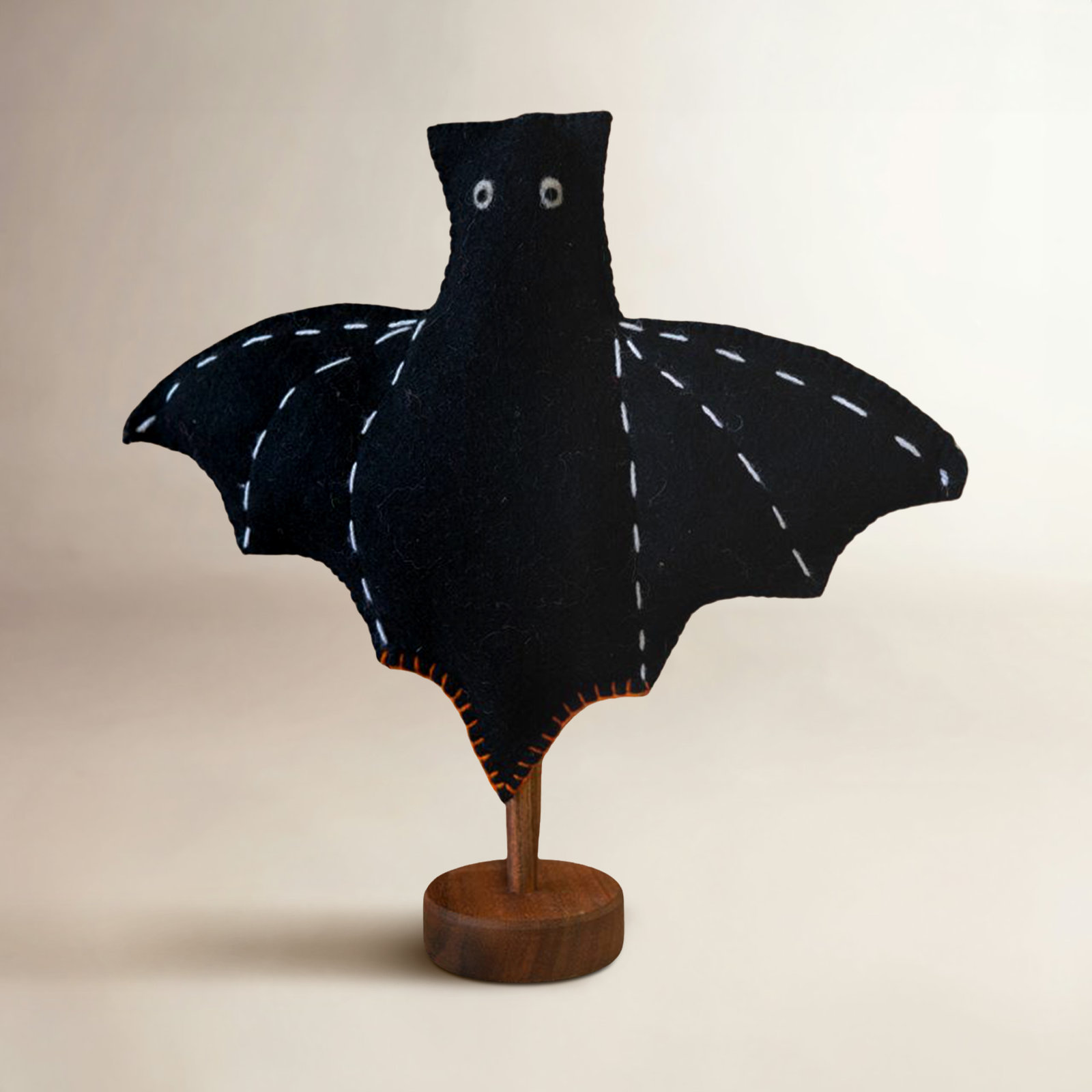FELT HALLOWEEN BAT ON A BASE