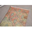 Tapis turc vintage en laine dans des tons vifs d'orange et de vert pour les entrées de style bohémien