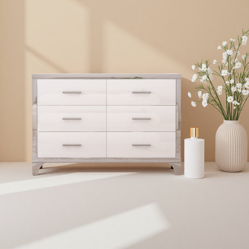 Commode élégante avec poignée en métal, Blanc