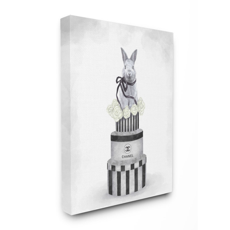 «Fashion Rabbit Box Stack Neutral Gray Peinture», art textuel, Toile tendue, H 30 po x l 24 po