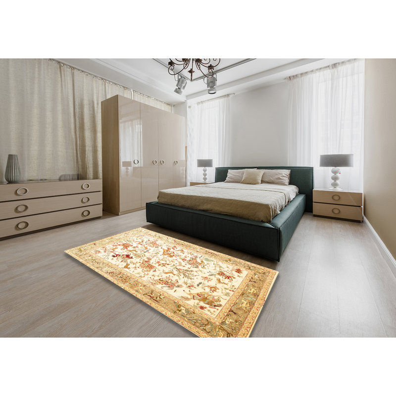 Oriental Indoor Rug, Rectangle 5' x 7'