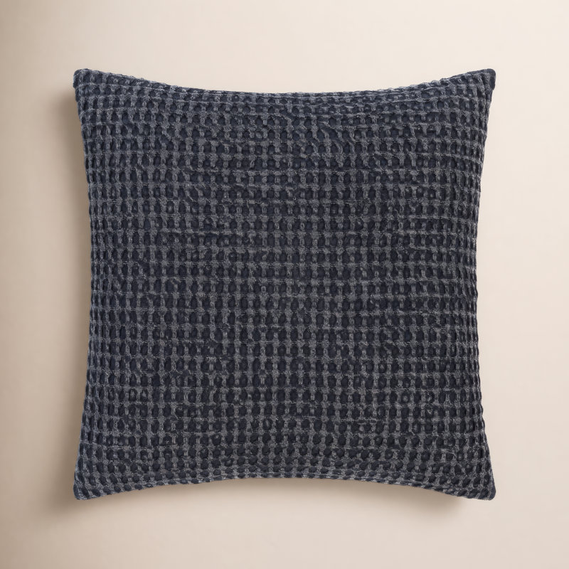 Coussin en coton Kappa, 22 po x 22 po, Noir, Pas de bourre