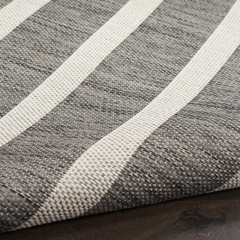 Tapis intérieur / extérieur rectangulaire Shaila, Gris anthracite / ivoire, Rectangle 5 pi x 7 pi