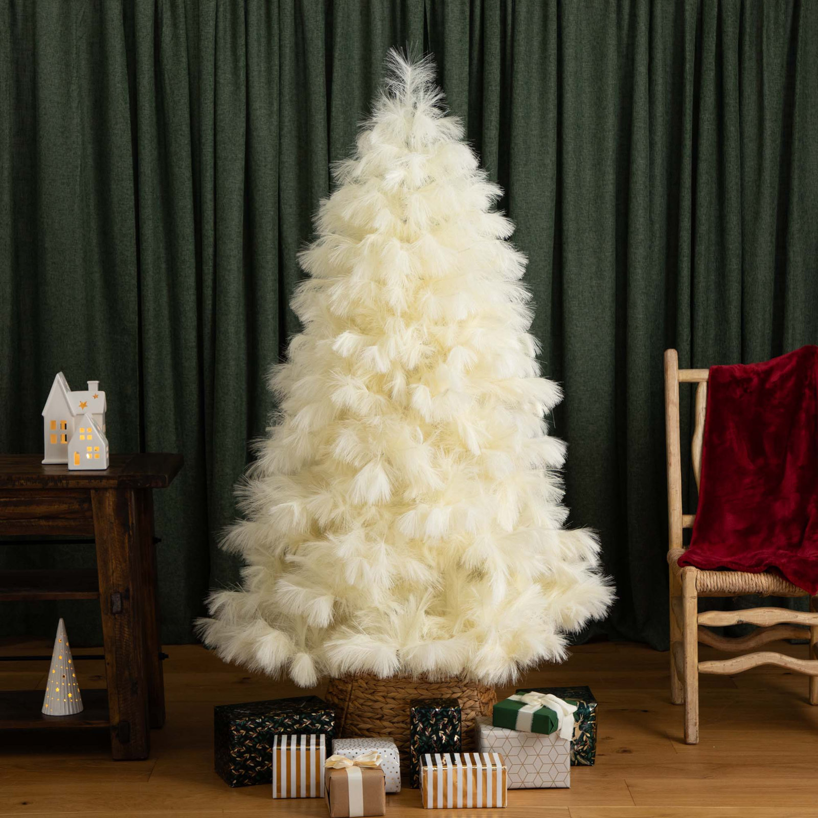 Artificial Off-White Pampas Grass Christmas Tree, 6'