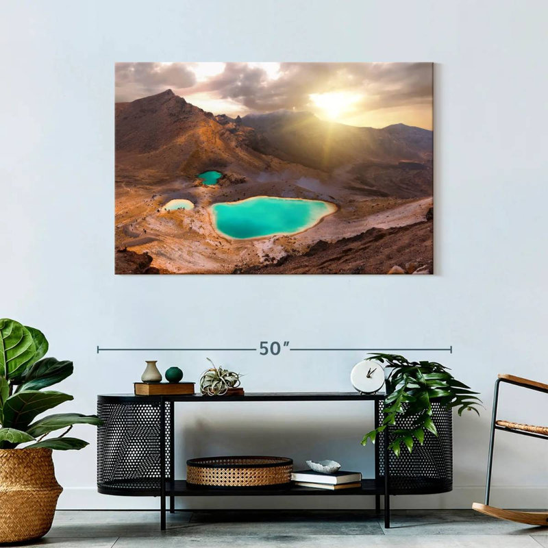Kavia Sunkissed Emerald Lakes, 30" H x 45" W