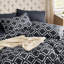 Édredon léger à motif quadrilobe-110389483