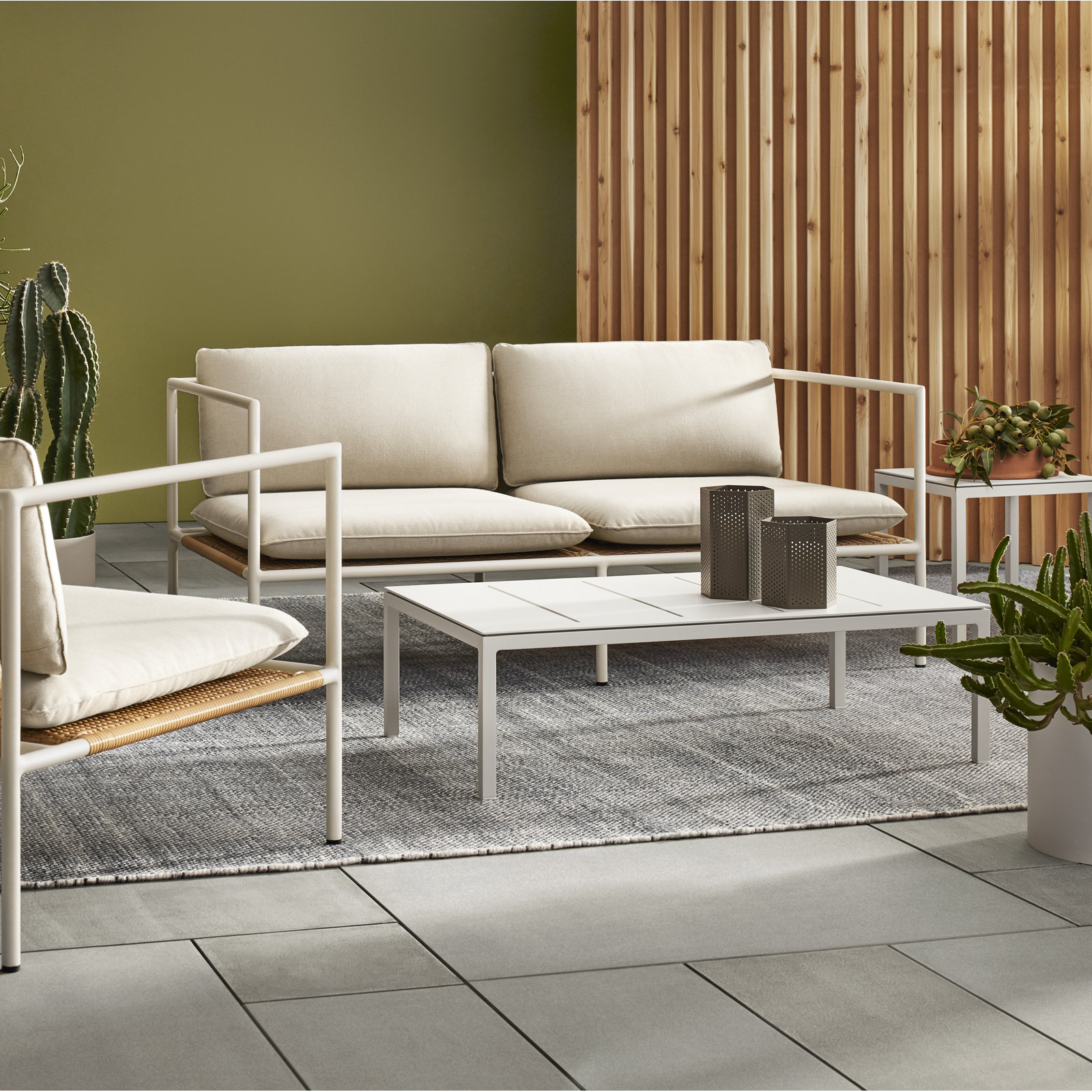 Dog Days 62" Sunbrella® Patio Loveseat, Sunbrella Linen, White