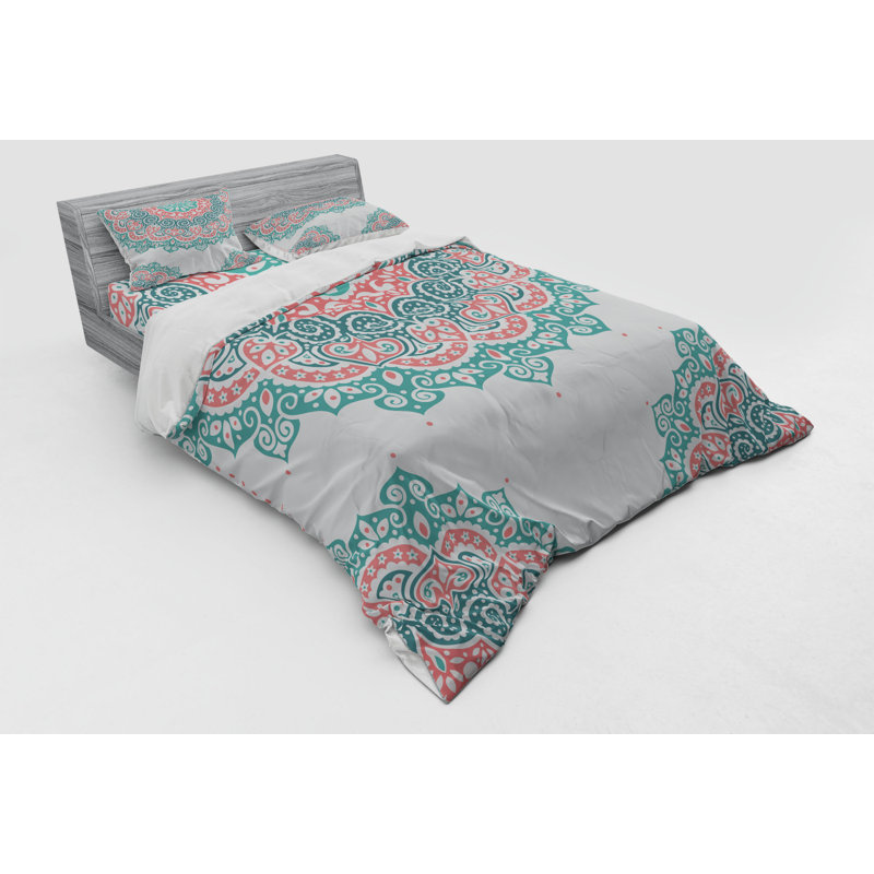 Eclectic Damask Duvet Cover, Queen Duvet Cover + 3 Additional Pieces